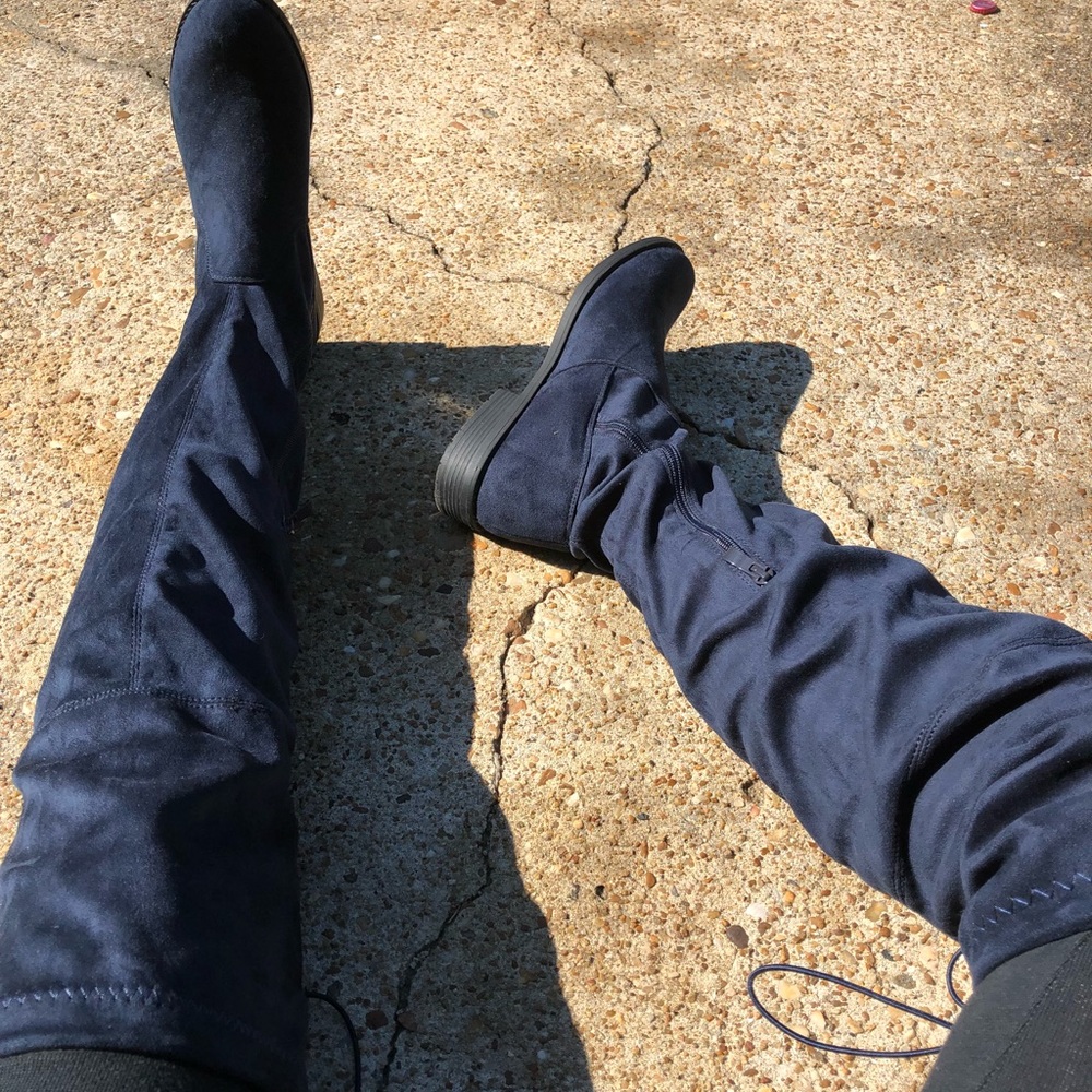 OVER THE KNEE BOOTS